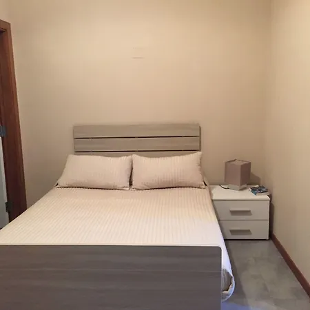 Chez Moi לינה וארוחת בוקר נאפולי