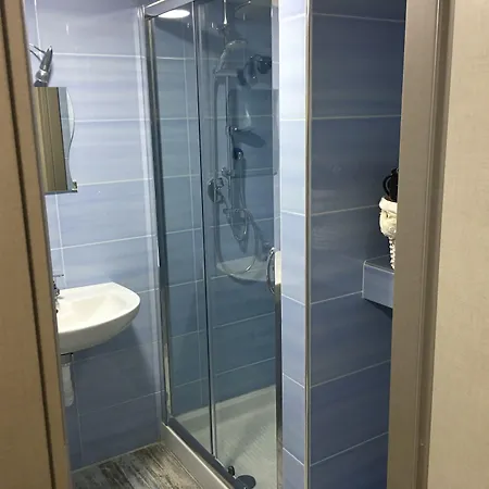 Chez Moi לינה וארוחת בוקר נאפולי