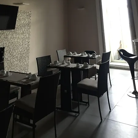 לינה וארוחת בוקר Chez Moi