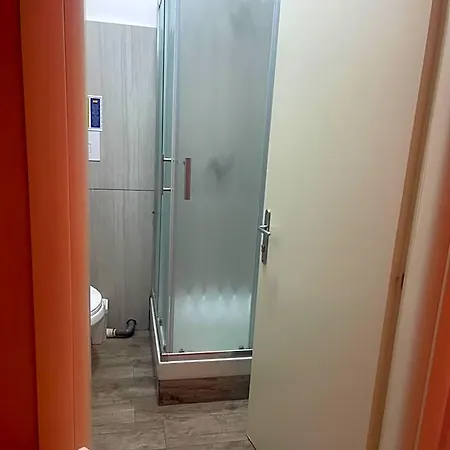 فندق مبيت وإفطار Chez Moi 3*