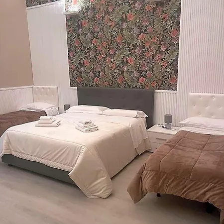 Chez Moi نابولي