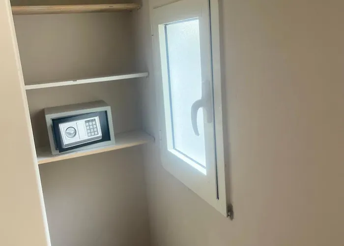 科斯莫伊住宿加早餐旅馆 住宿加早餐酒店 3*