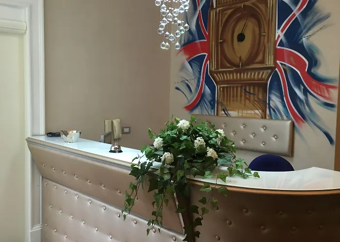 科斯莫伊住宿加早餐旅馆 3* 那不勒斯