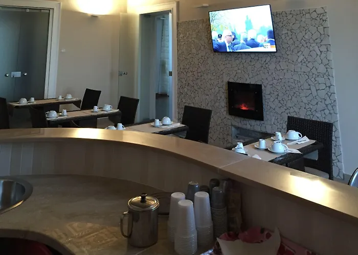 住宿加早餐酒店 科斯莫伊住宿加早餐旅馆 那不勒斯