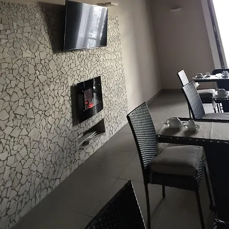 Chez Moi
