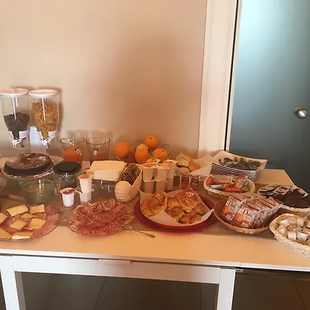 Alojamento de Acomodação e Pequeno-almoço Chez Moi Nápoles