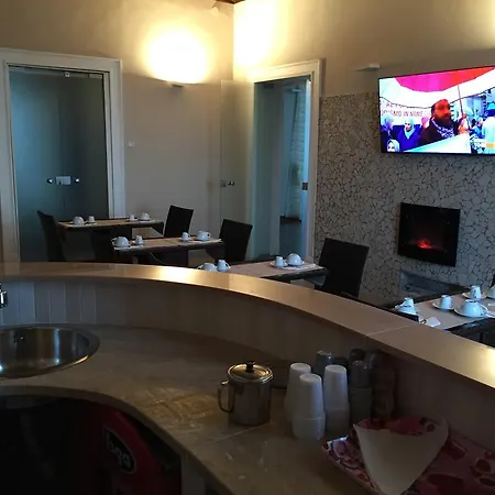 Chez Moi Couette-café 2*